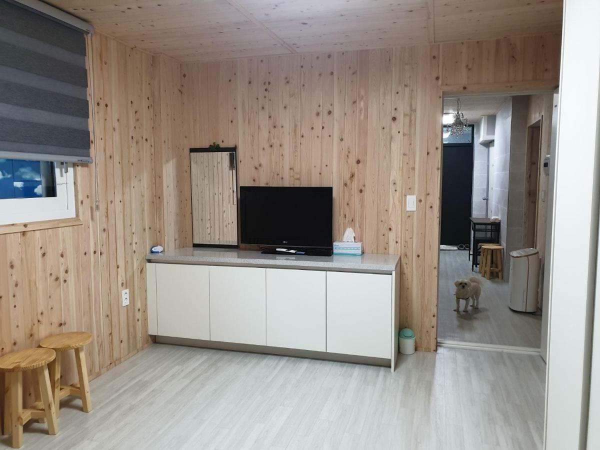 Grace River House Block A - Couple Room Hoengseong Экстерьер фото